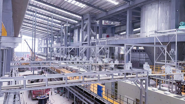 贵州黔南-贵州裕能新能源年产15万吨磷酸铁工厂